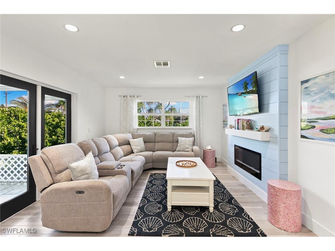 101 San Salvador Street Naples FL 34113 225075031 image3