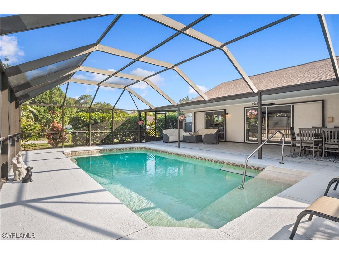 101 Sharwood Drive Naples FL 34110 223031278 image1