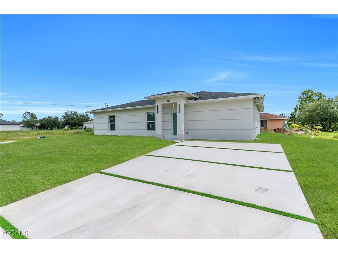 101 W 9th Street Lehigh Acres FL 33972 2025003666 image2