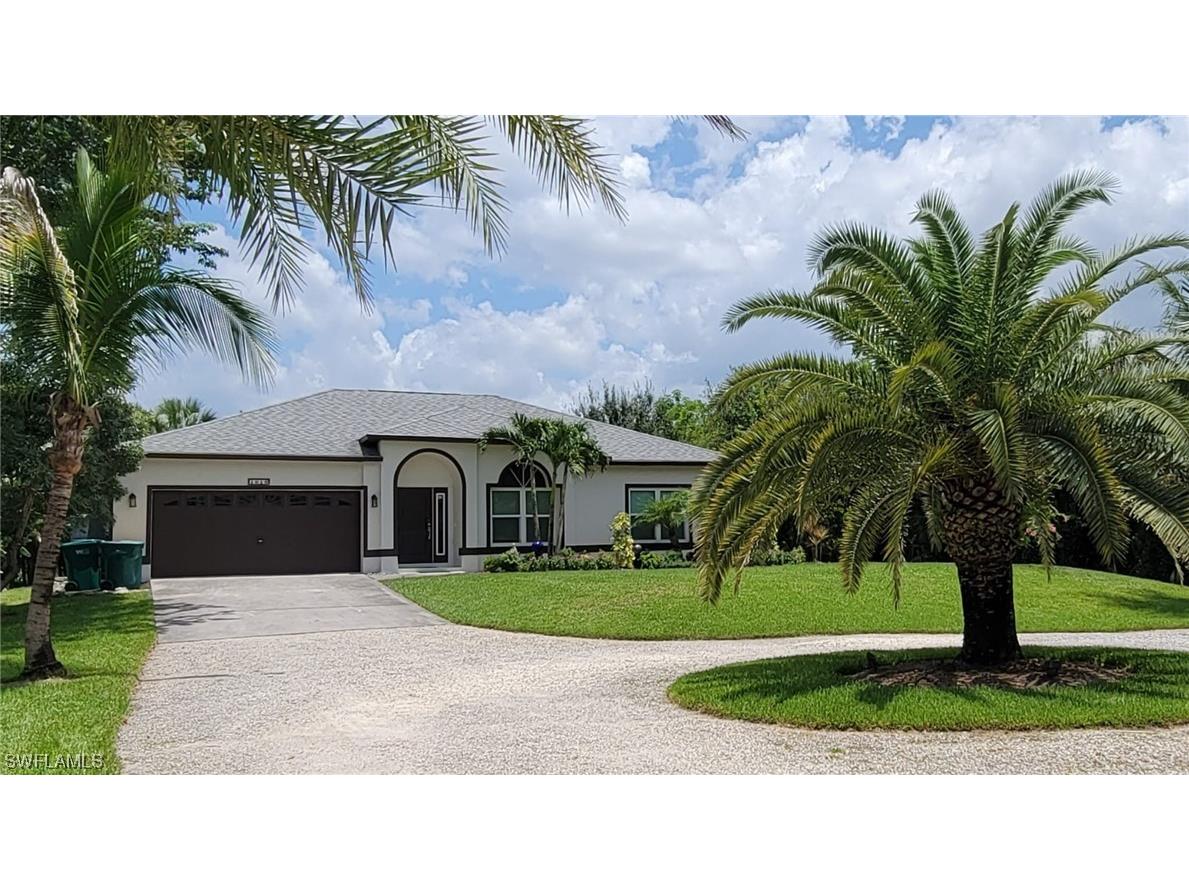 1010 17th Street SW Naples FL 34117 223029511 image1