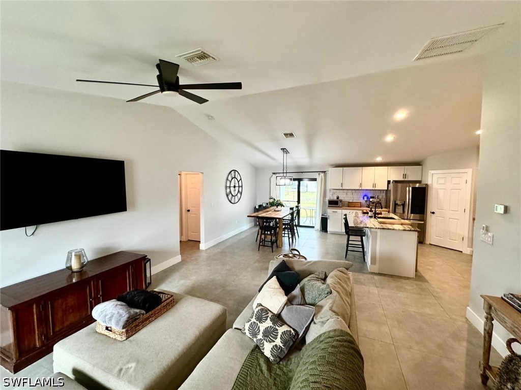 1010 Allman Avenue Lehigh Acres FL 33971 226014487 image4