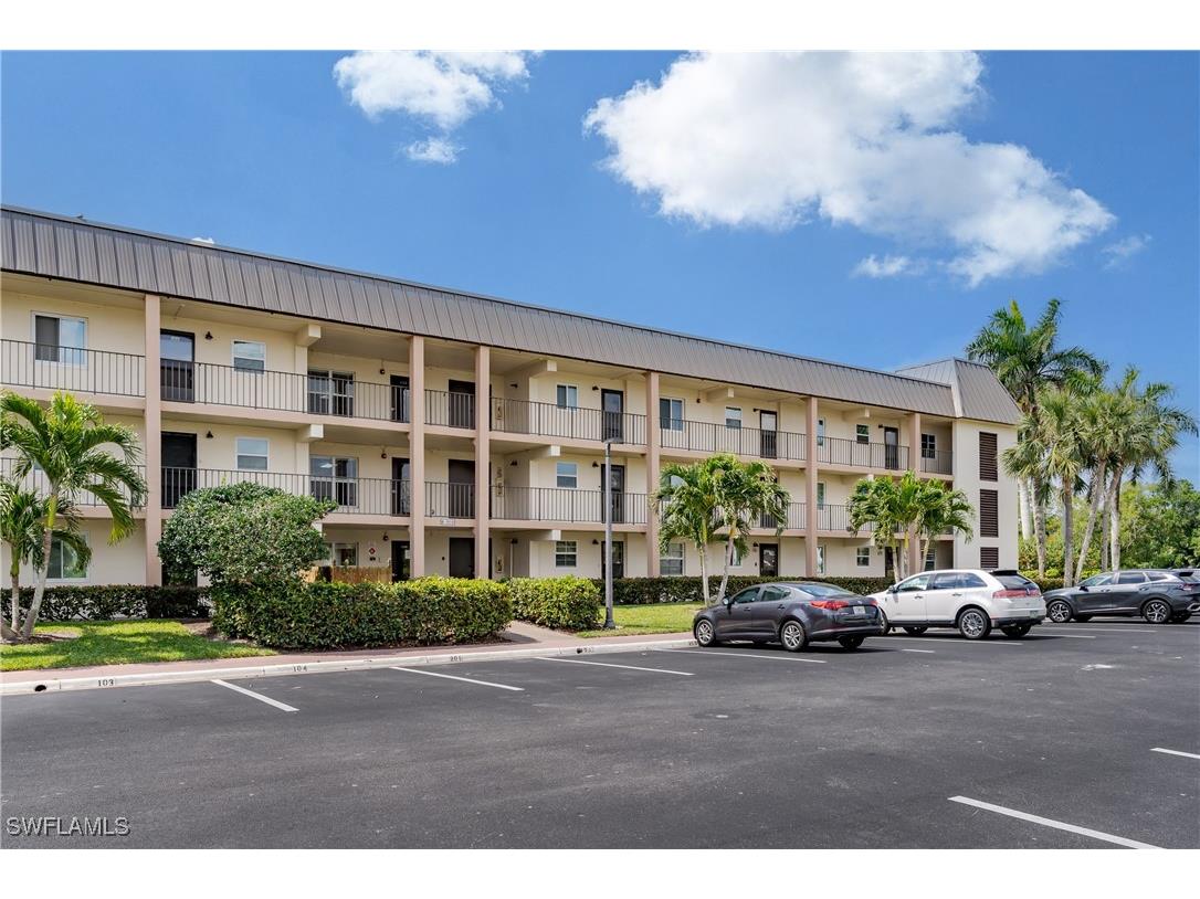 1010 Manatee Road #B304 Naples FL 34114 225038497 image1