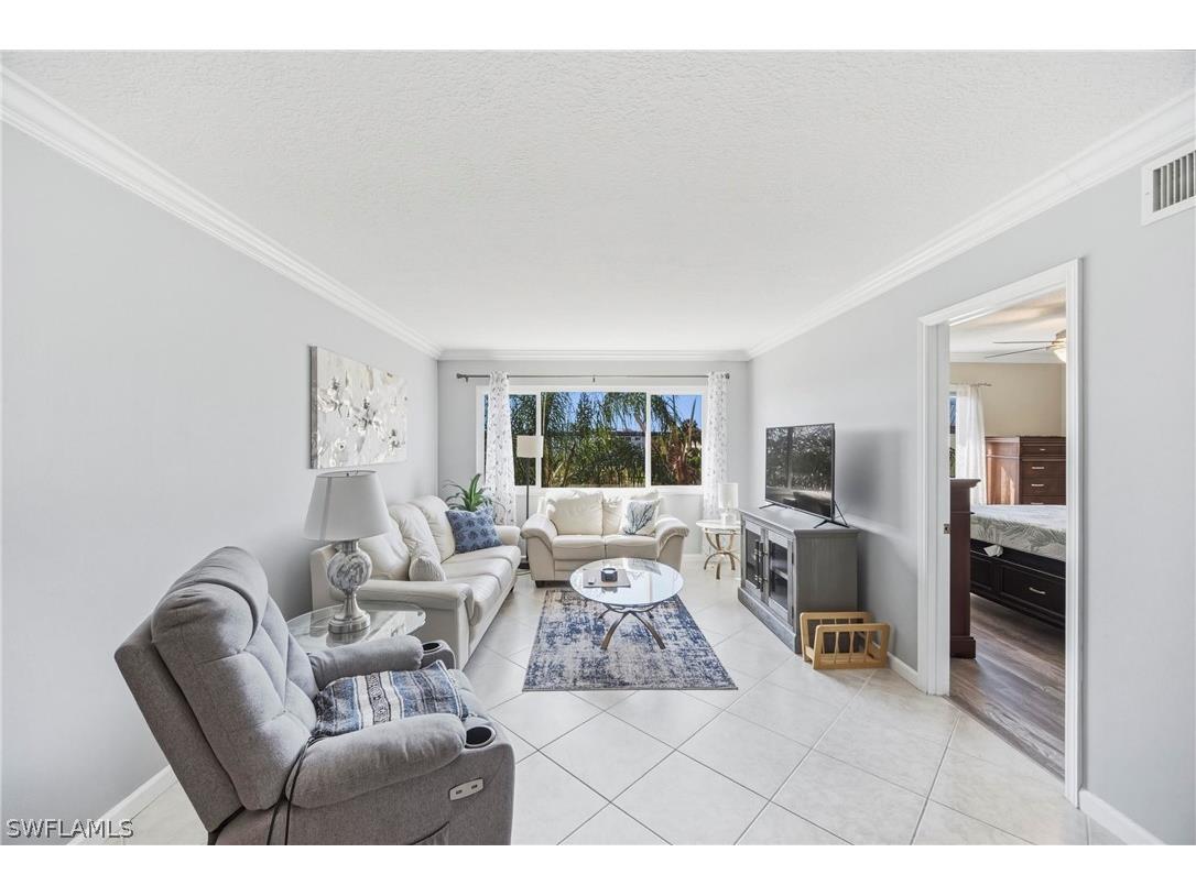 1010 Manatee Road #B304 Naples FL 34114 226006279 image2