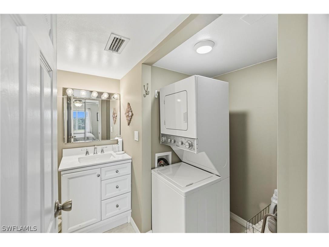 1010 Manatee Road #B304 Naples FL 34114 226006279 image24