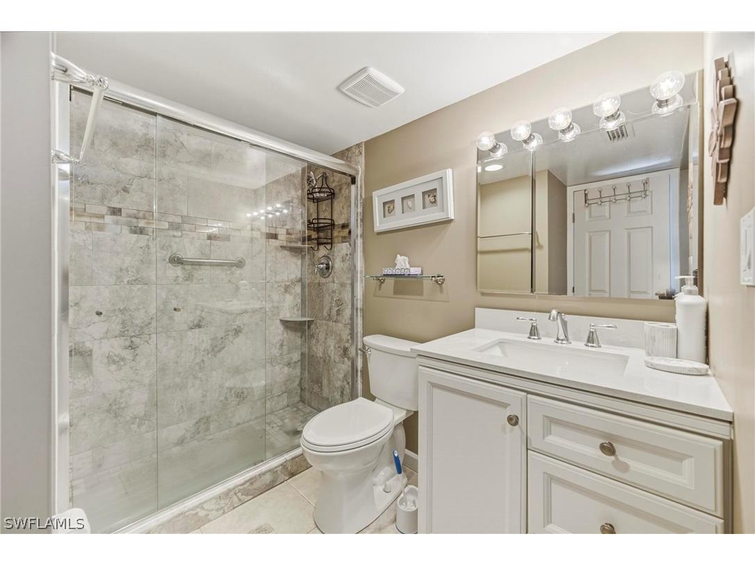 1010 Manatee Road #B304 Naples FL 34114 226006279 image5