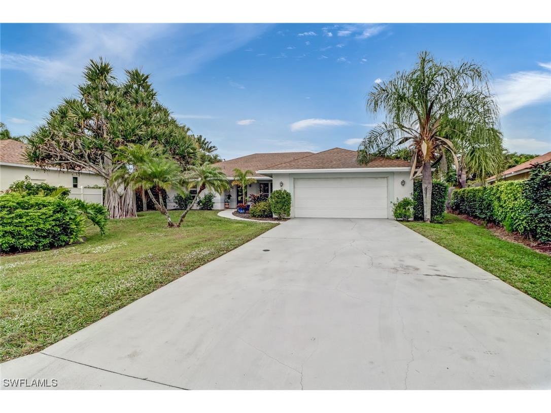 1010 Moon Lake Drive Naples FL 34104 224003921 image1