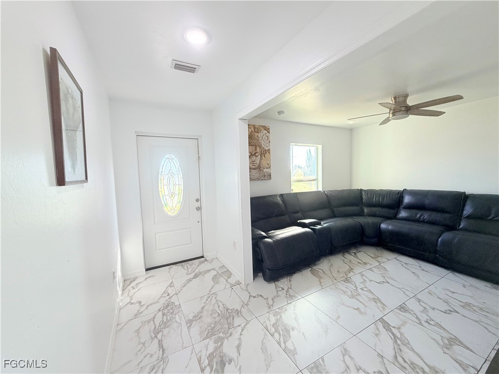 1010 NE 1st Avenue Cape Coral FL 33909 2025020511 image5