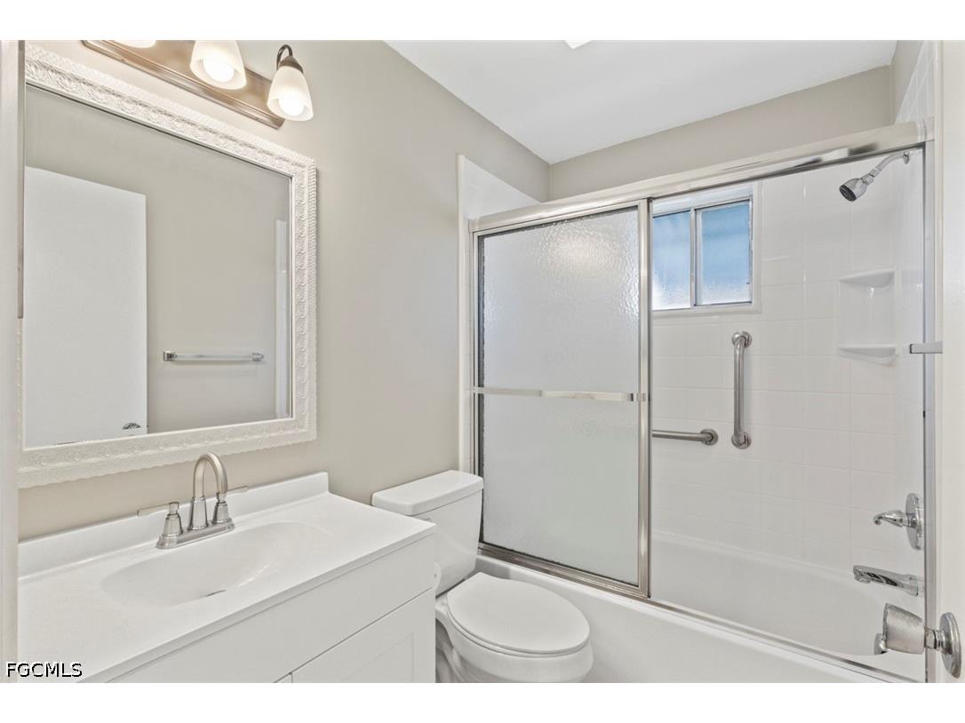 1010 NE 3rd Street Cape Coral FL 33909 2026018042 image25