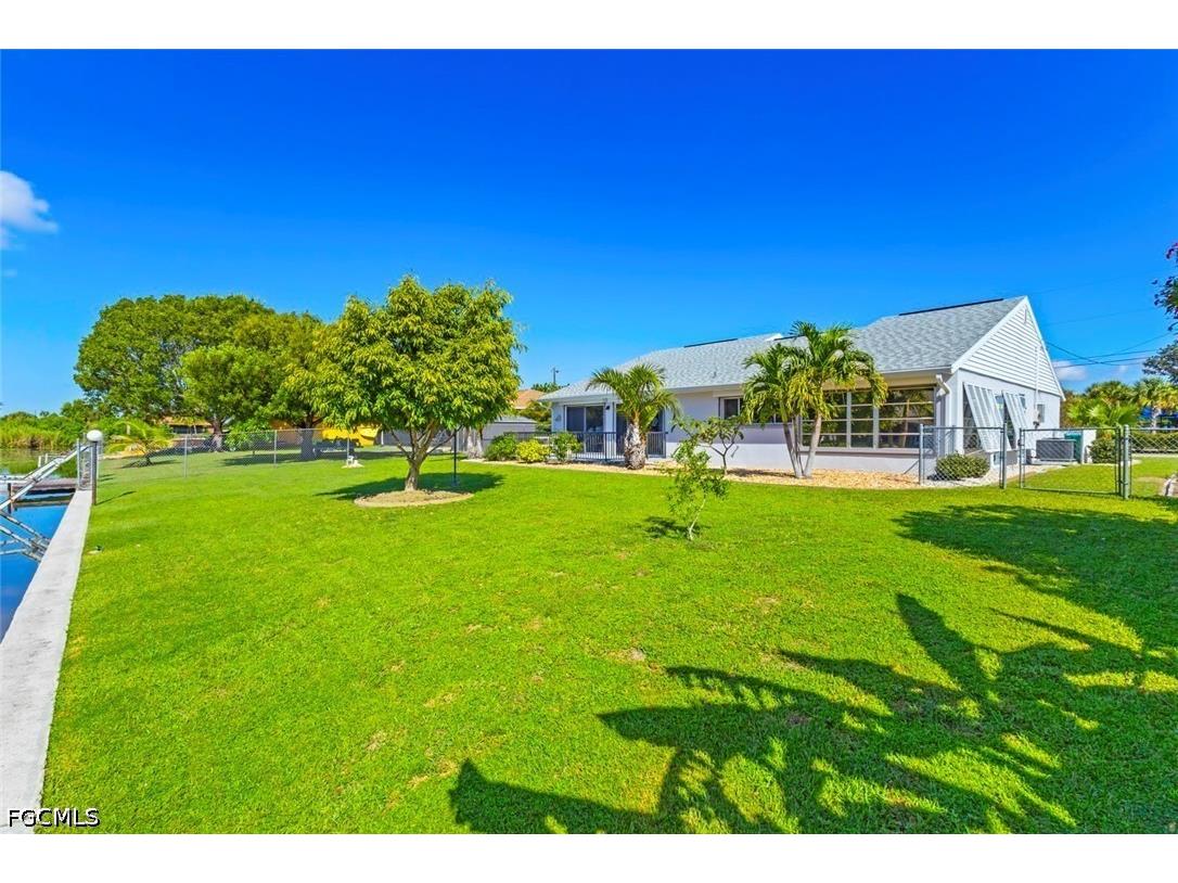 1010 NE 3rd Street Cape Coral FL 33909 2026018042 image41