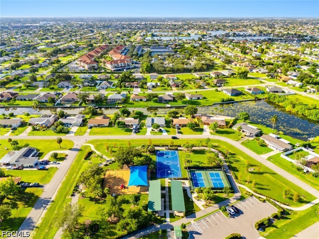 1010 NE 3rd Street Cape Coral FL 33909 2026018042 image49