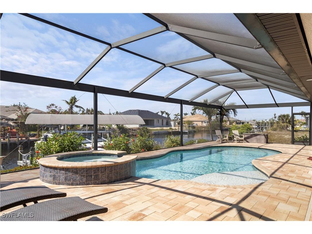 1010 NW 38th Place Cape Coral FL 33993 225013963 image1