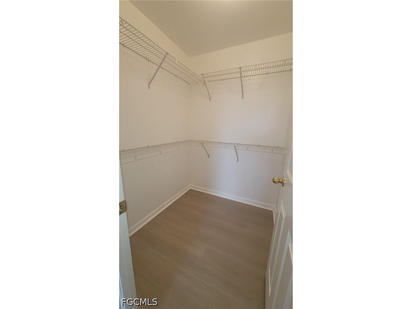 1010 SE 12th Terrace Cape Coral FL 33990 2026018785 image13