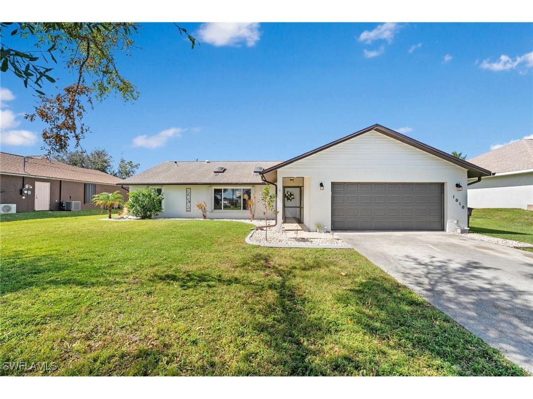 1010 SW 8th Court Cape Coral FL 33991 225012692 image1