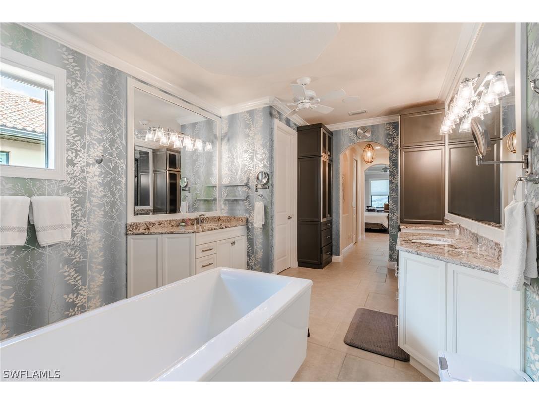 10102 Palazzo Drive Naples FL 34119 226009967 image19