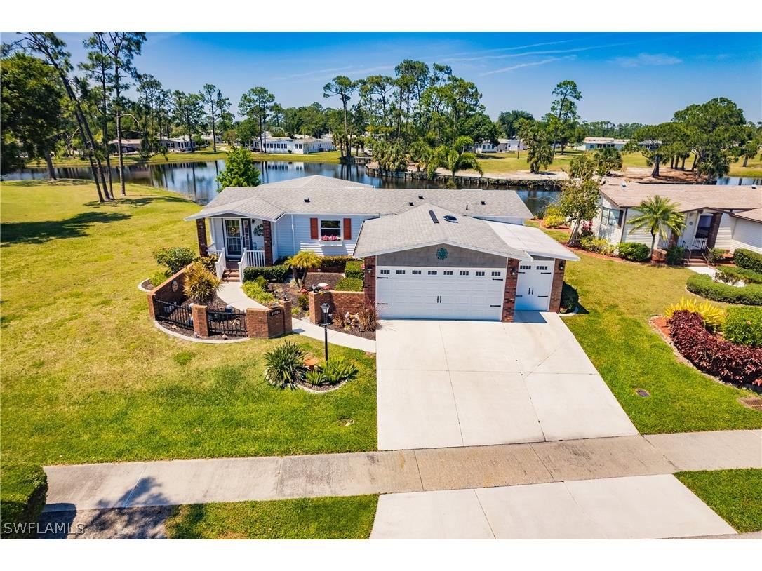 10104 Pine Lakes Boulevard North Fort Myers FL 33903 224034092 image1