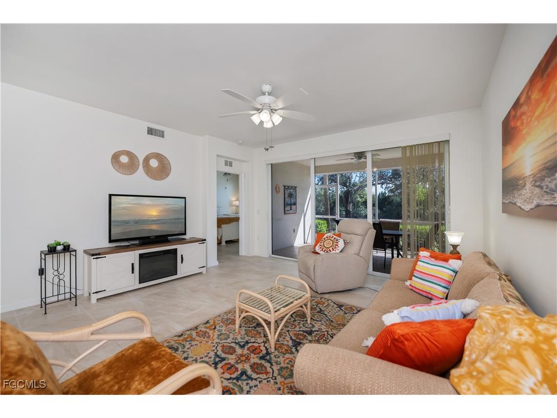 10109 Colonial Country Club Boulevard #2404 Fort Myers FL 33913 2025019112 image14