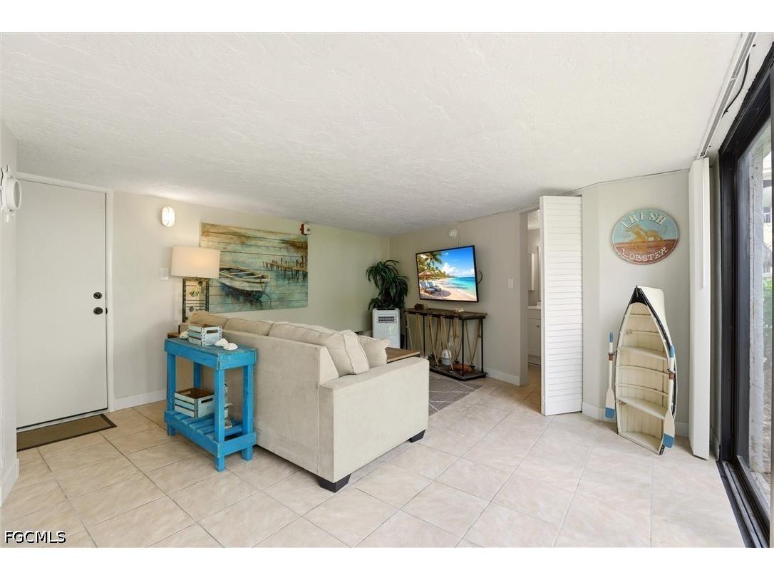 1011 Anglers Cove #H203 Marco Island FL 34145 2026025612 image18