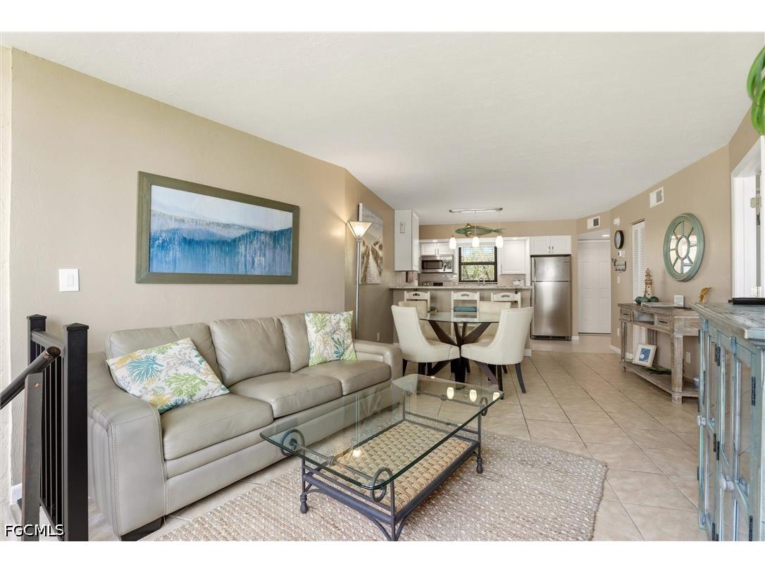 1011 Anglers Cove #H203 Marco Island FL 34145 2026025612 image2