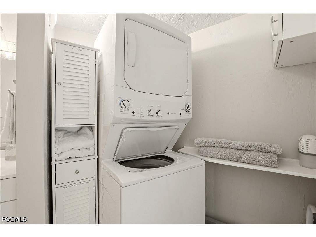 1011 Anglers Cove #H203 Marco Island FL 34145 2026025612 image21