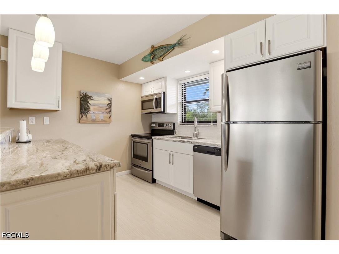 1011 Anglers Cove #H203 Marco Island FL 34145 2026025612 image7