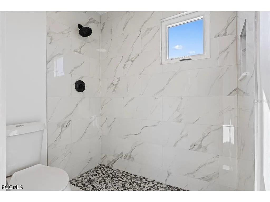 1101 Country Club Boulevard Cape Coral FL 33990 2026021591 image16