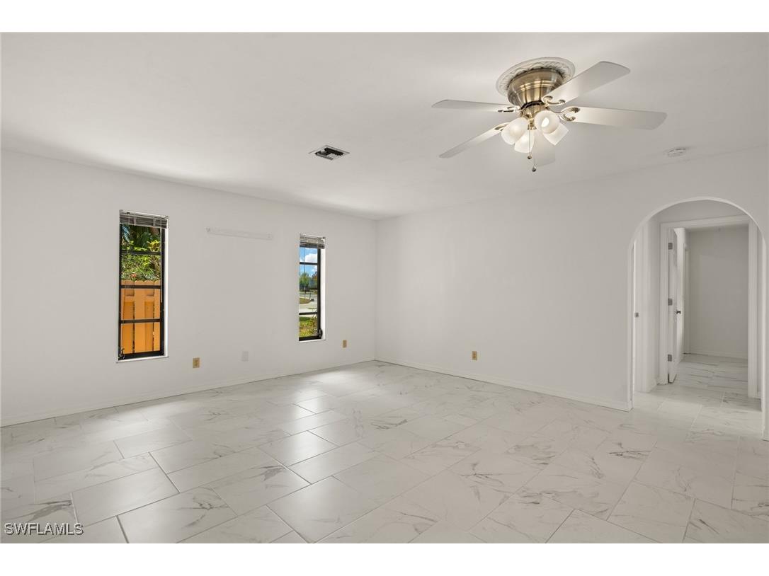 1011 El Mar Avenue Fort Myers FL 33919 225037953 image11