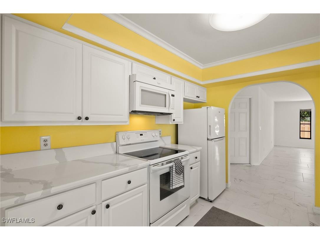 1011 El Mar Avenue Fort Myers FL 33919 225037953 image13