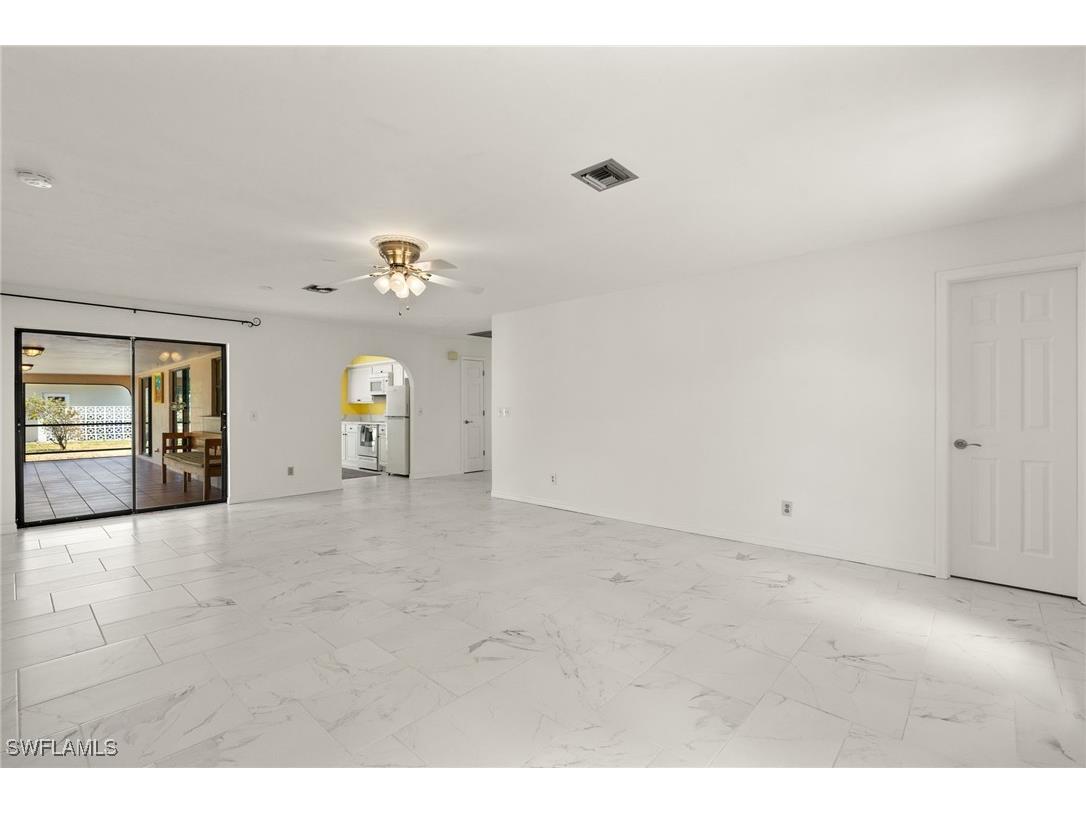 1011 El Mar Avenue Fort Myers FL 33919 225037953 image18