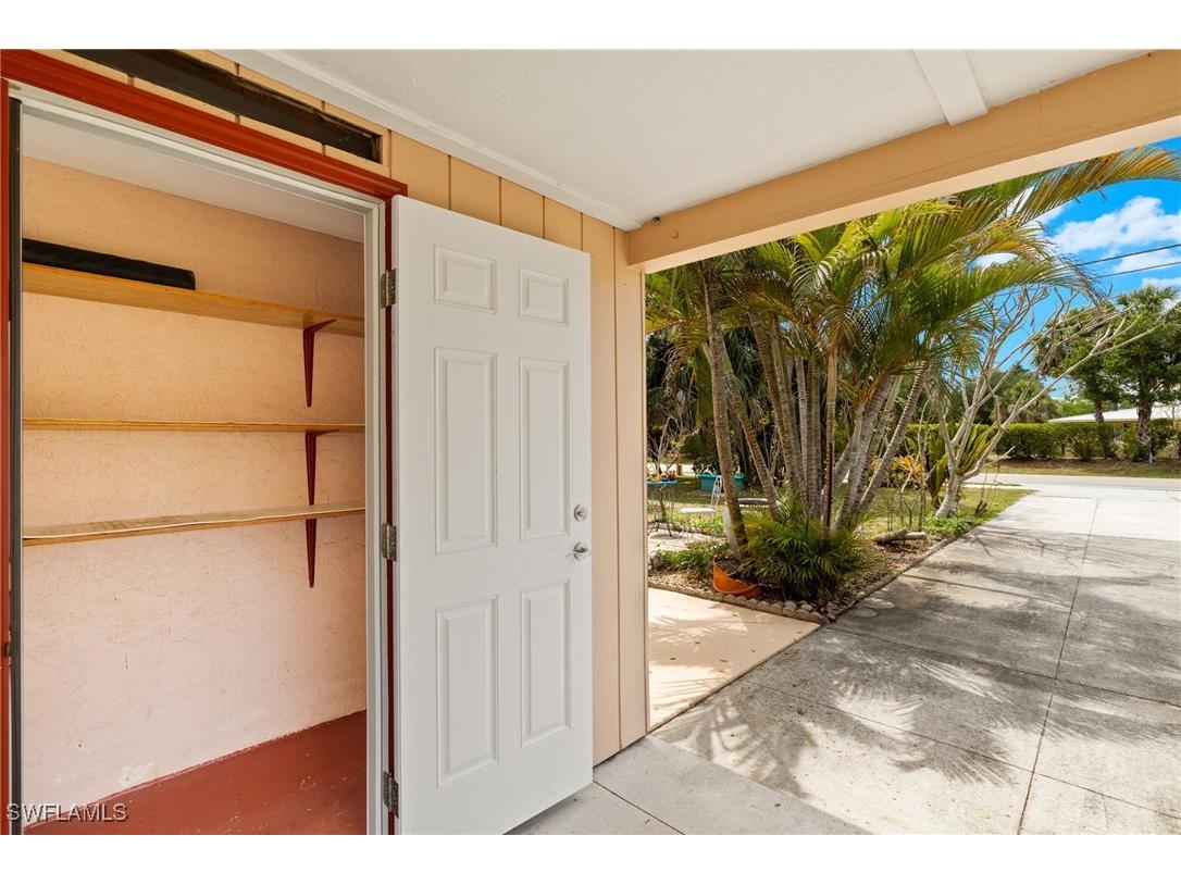 1011 El Mar Avenue Fort Myers FL 33919 225037953 image36