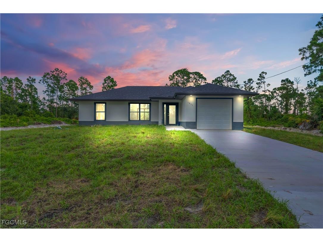 1011 Garnet Avenue Lehigh Acres FL 33974 2025012333 image1