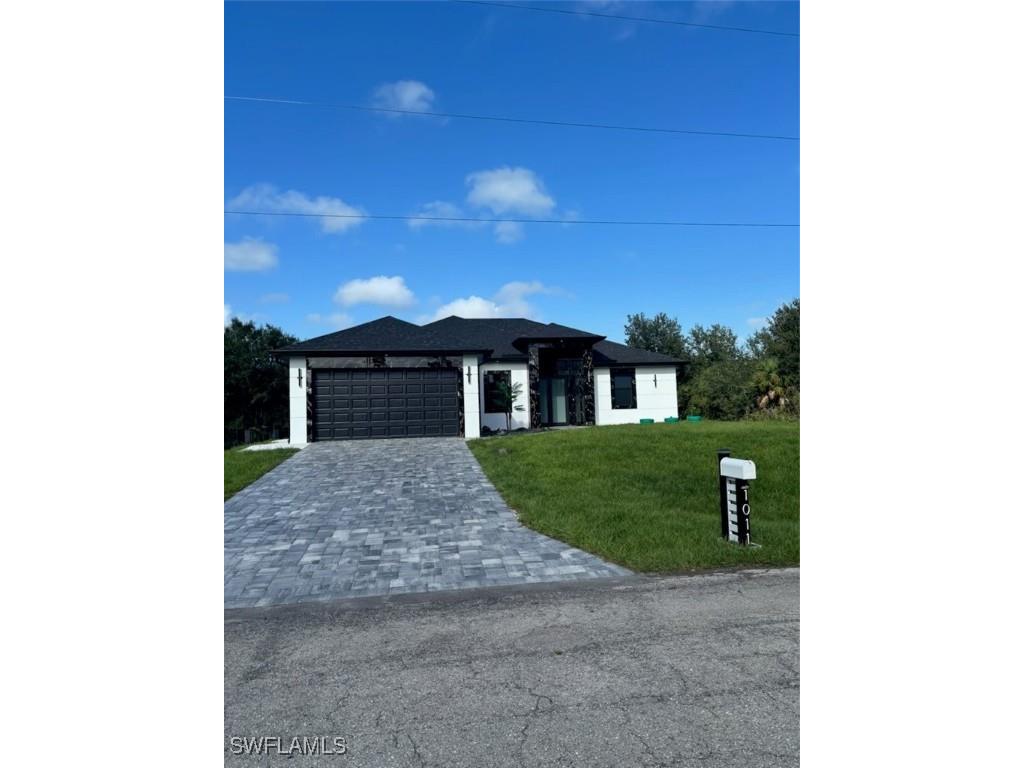 1011 Glenn Avenue Lehigh Acres FL 33972 225073467 image1