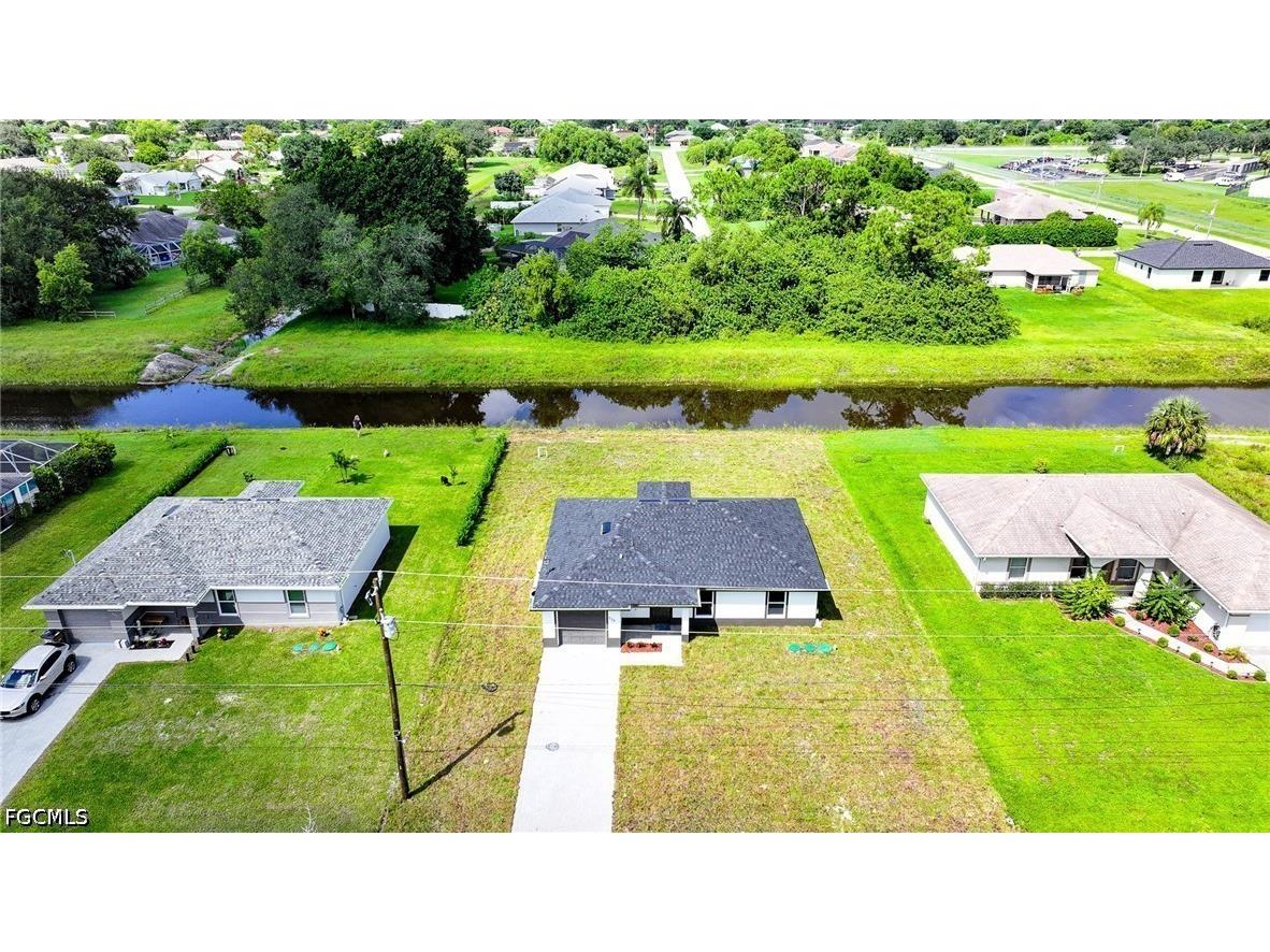 1011 Kent Street E Lehigh Acres FL 33974 2026022827 image2