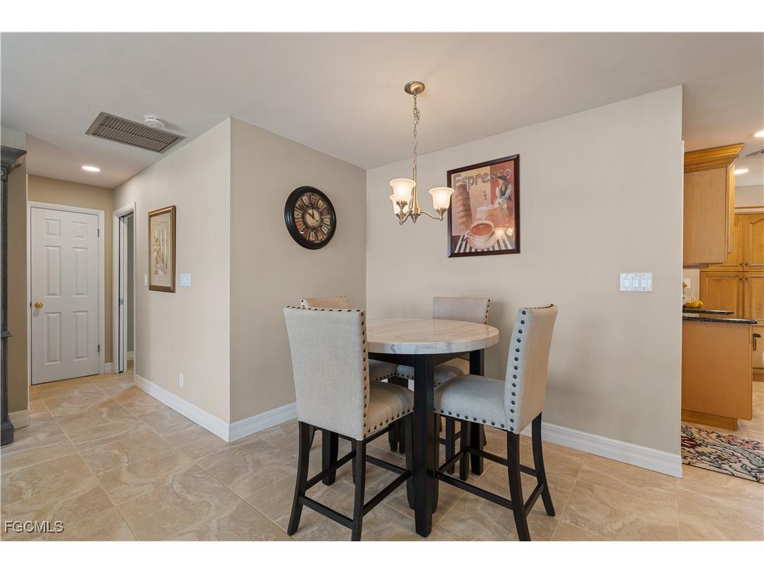 1011 S Town And River Drive Fort Myers FL 33919 2026003903 image15