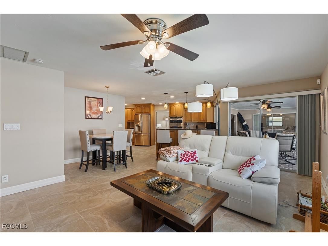 1011 S Town And River Drive Fort Myers FL 33919 2026003903 image18