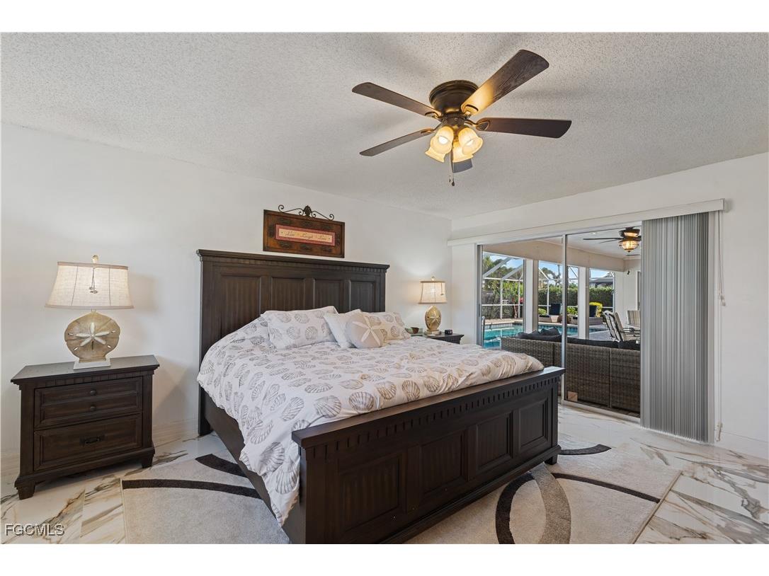 1011 S Town And River Drive Fort Myers FL 33919 2026003903 image20