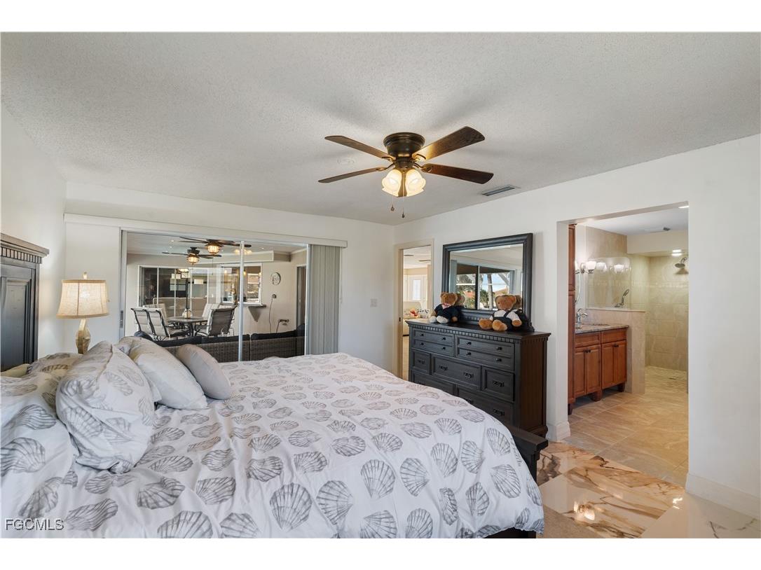 1011 S Town And River Drive Fort Myers FL 33919 2026003903 image21