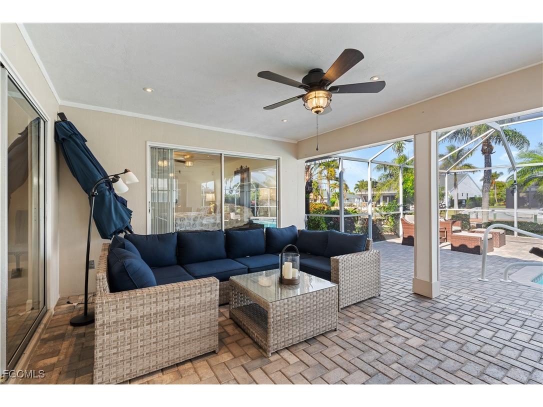 1011 S Town And River Drive Fort Myers FL 33919 2026003903 image32