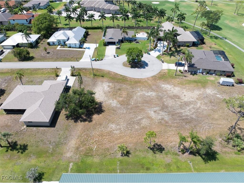 1011 SW 21st Lane Cape Coral FL 33991 2025023683 image2
