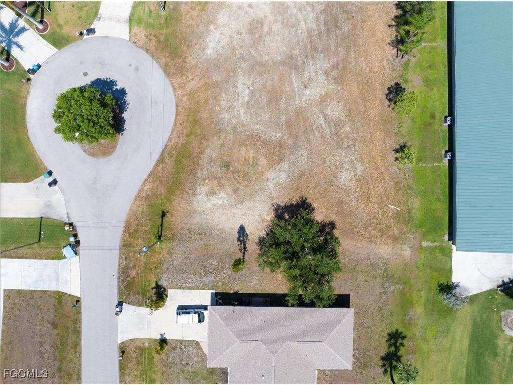 1011 SW 21st Lane Cape Coral FL 33991 2025023683 image6