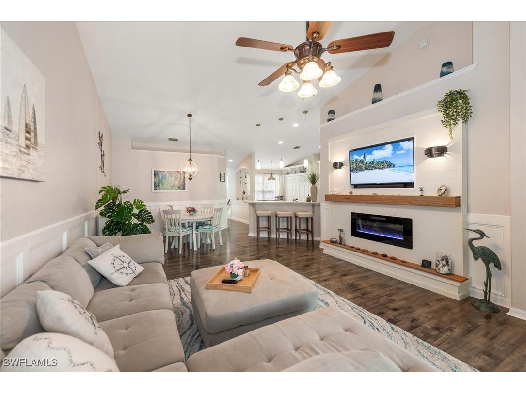10110 Colonial Country Club Boulevard #105 Fort Myers FL 33913 225081052 image1
