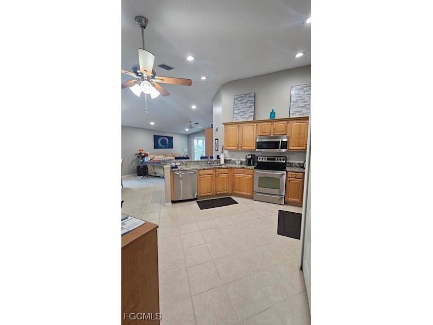 10112 Colonial Country Club Boulevard #209 Fort Myers FL 33913 2026003063 image6