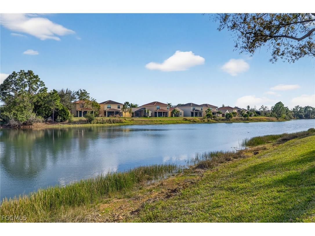10119 Colonial Country Club Boulevard #1906 Fort Myers FL 33913 2026011089 image2