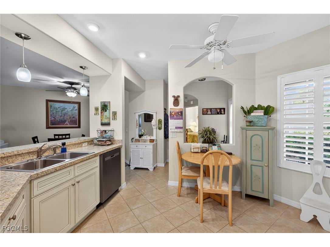 10119 Colonial Country Club Boulevard #1906 Fort Myers FL 33913 2026011089 image5