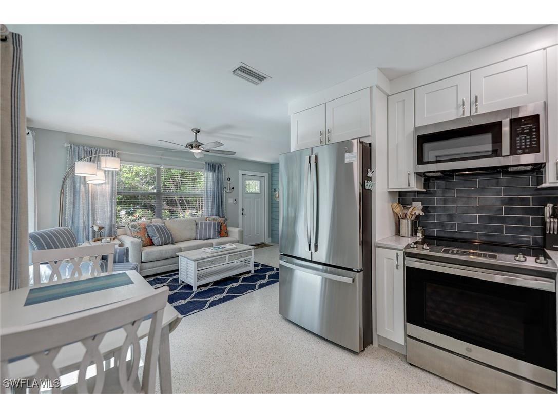 1012/1014 E Gulf Drive Sanibel FL 33957 225023958 image13