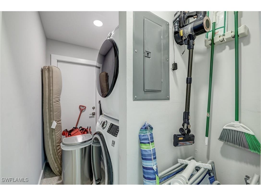 1012/1014 E Gulf Drive Sanibel FL 33957 225023958 image22