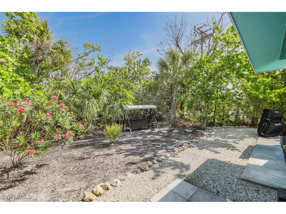 1012/1014 E Gulf Drive Sanibel FL 33957 225023958 image23