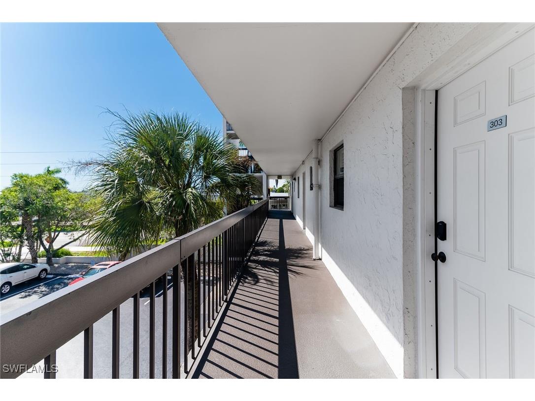 1012 Anglers Cove #D303 Marco Island FL 34145 225067496 image15