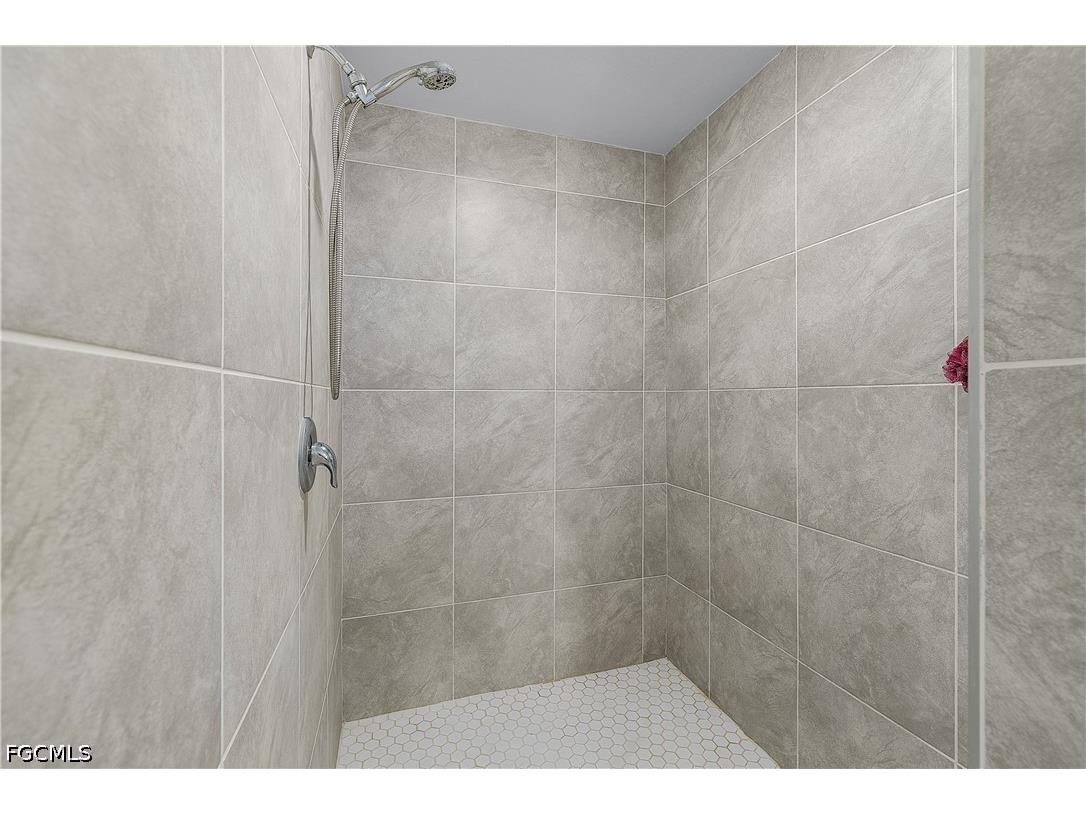 1012 Calvin Avenue Lehigh Acres FL 33972 2026016487 image20