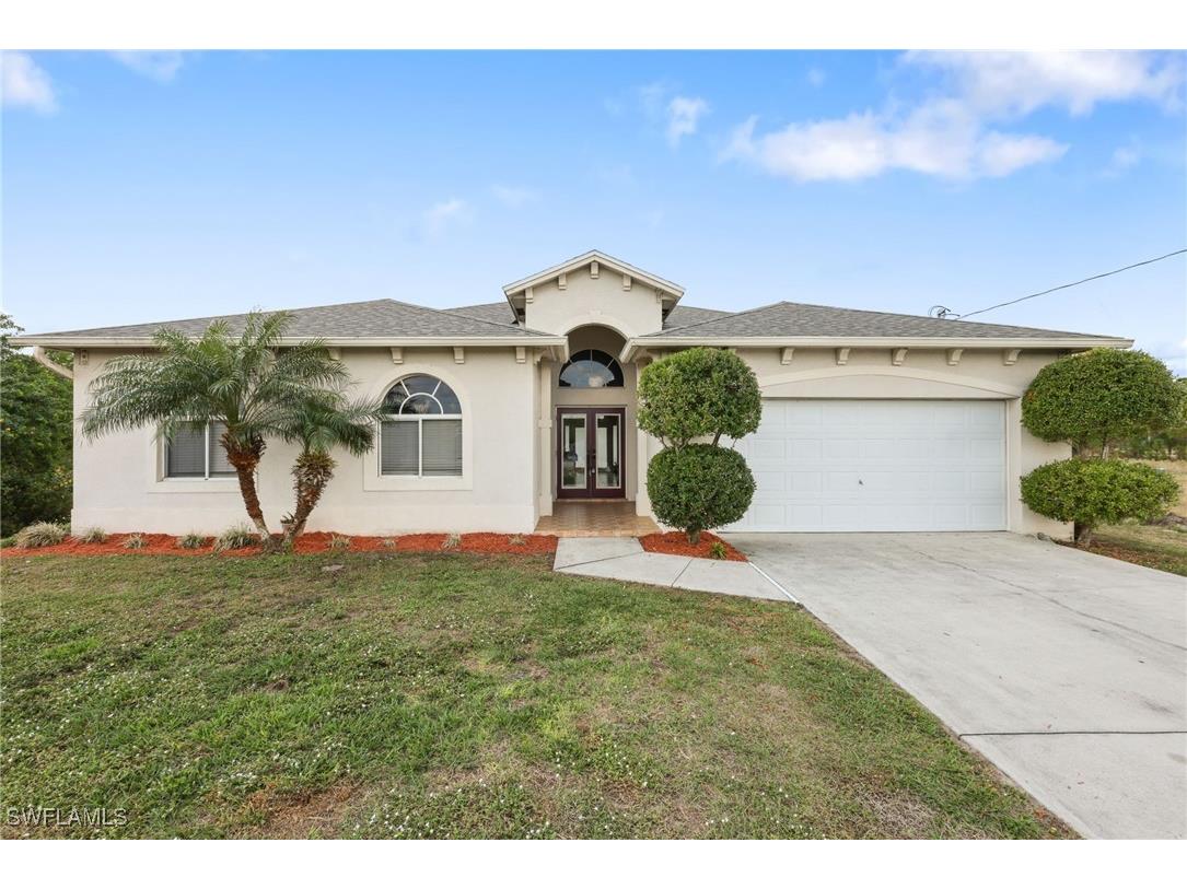 1012 Eisenhower Boulevard Lehigh Acres FL 33974 225014516 image1