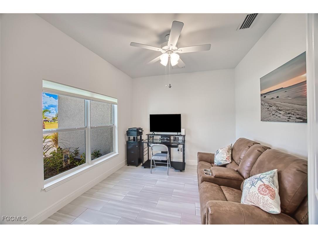 1012 NW 35th Place Cape Coral FL 33993 2025019188 image16